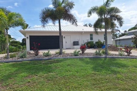 Casa en alquiler en Punta Gorda, Florida, 3 dormitorios, 130.25 m2 № 1822273 - foto 3