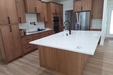 Casa en alquiler en Punta Gorda, Florida, 3 dormitorios, 130.25 m2 № 1822273 - foto 4