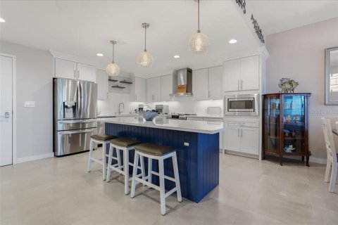 Condo in Clearwater, Florida, 2 bedrooms № 2358280 - photo 5