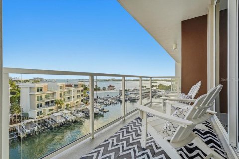 Condo in Clearwater, Florida, 2 bedrooms № 2358280 - photo 3