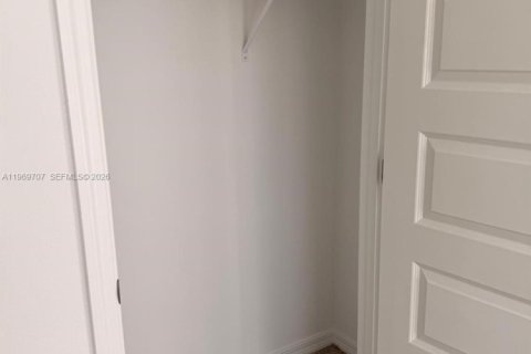 House in Lake Wales, Florida 3 bedrooms № 2030558 - photo 9