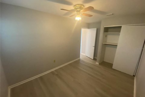 Apartamento en alquiler en Leesburg, Florida, 2 dormitorios, 80.36 m2 № 1853428 - foto 11