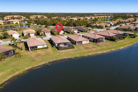 House in Bradenton, Florida 3 bedrooms, 171.78 sq.m. № 1524109 - photo 5