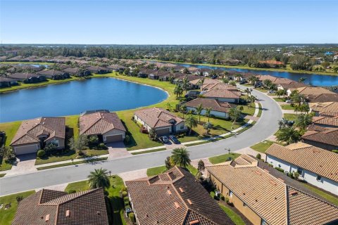 House in Bradenton, Florida 3 bedrooms, 171.78 sq.m. № 1524109 - photo 30