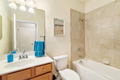 House in Bradenton, Florida 3 bedrooms, 171.78 sq.m. № 1524109 - photo 28