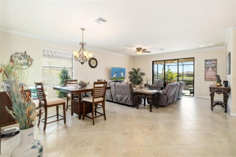 House in Bradenton, Florida 3 bedrooms, 171.78 sq.m. № 1524109 - photo 7