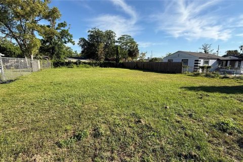 Terreno en venta en Orlando, Florida № 1824165 - foto 1