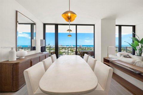 Copropriété à louer à Miami Beach, Floride: 2 chambres, 134.8 m2 № 2068778 - photo 27
