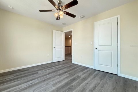 Townhouse in Tampa, Florida 3 bedrooms, 178.19 sq.m. № 2239004 - photo 24