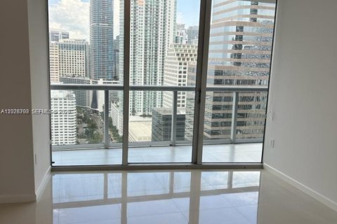 Condo in Miami, Florida, 2 bedrooms № 2257572 - photo 14
