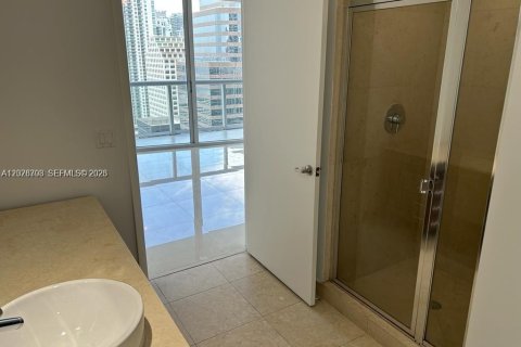 Condo in Miami, Florida, 2 bedrooms № 2257572 - photo 16