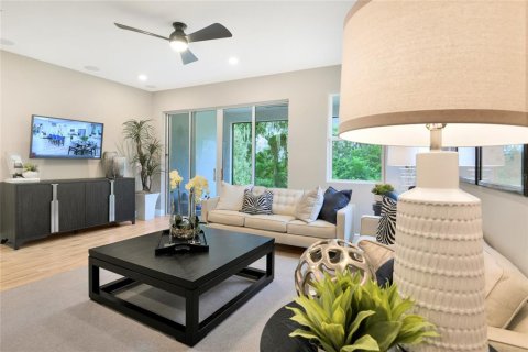 Casa en venta en Weeki Wachee, Florida, 3 dormitorios, 174.66 m2 № 1744685 - foto 8