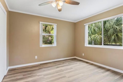 Villa ou maison à louer à Vero Beach, Floride: 2 chambres, 133.78 m2 № 2268599 - photo 26