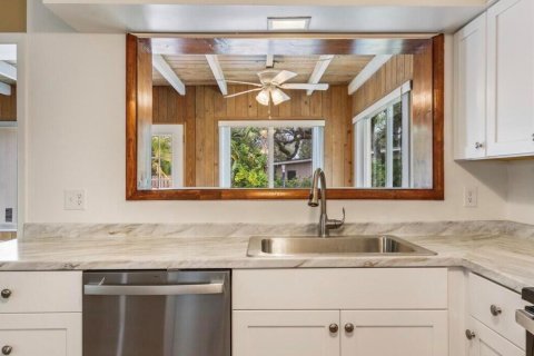 Villa ou maison à louer à Vero Beach, Floride: 2 chambres, 133.78 m2 № 2268599 - photo 13