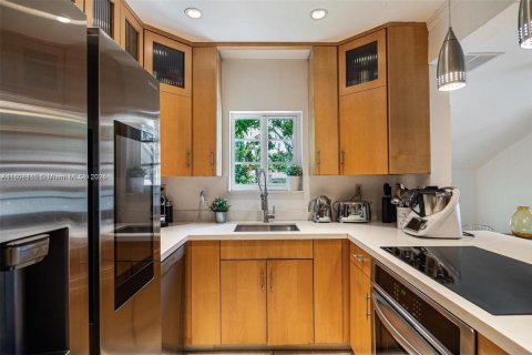 Villa ou maison à vendre à Miami Shores, Floride: 4 chambres, 212.93 m2 № 1978393 - photo 21