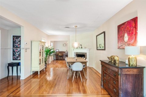 Villa ou maison à vendre à Miami Shores, Floride: 4 chambres, 212.93 m2 № 1978393 - photo 12