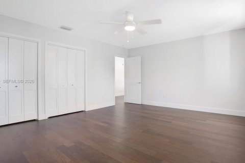 Купить виллу или дом в Хомстед, Флорида 6 спален, 469.34м2, № 2036624 - фото 21