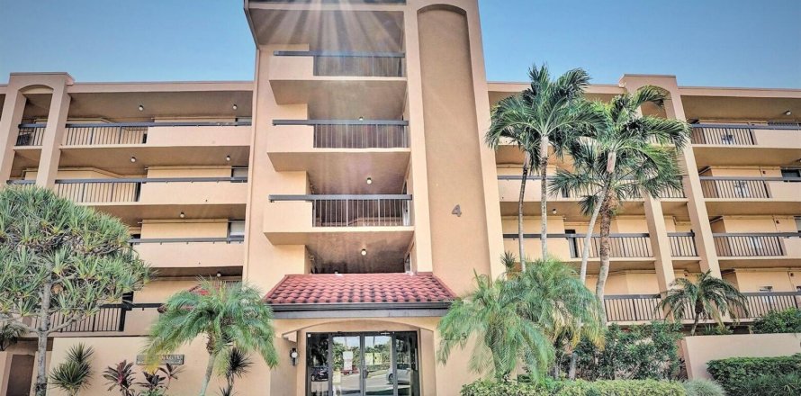 Condominio en Delray Beach, Florida, 2 dormitorios  № 1146903