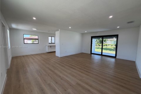 Villa ou maison à vendre à Miami Gardens, Floride: 3 chambres, 102.56 m2 № 2086994 - photo 14