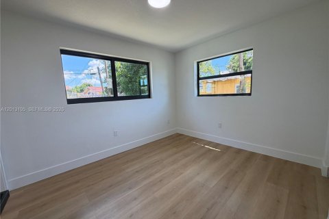 Villa ou maison à vendre à Miami Gardens, Floride: 3 chambres, 102.56 m2 № 2086994 - photo 18