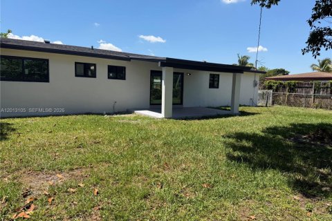 Villa ou maison à vendre à Miami Gardens, Floride: 3 chambres, 102.56 m2 № 2086994 - photo 22