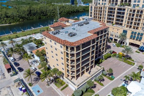 Copropriété à vendre à Hollywood, Floride: 3 chambres, 286.6 m2 № 2426267 - photo 6