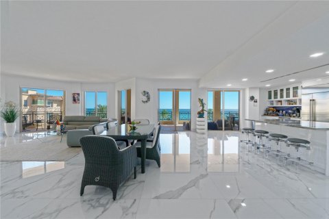 Copropriété à vendre à Hollywood, Floride: 3 chambres, 286.6 m2 № 2426267 - photo 23