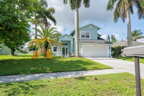Villa ou maison à vendre à Boynton Beach, Floride: 3 chambres, 190.82 m2 № 2415878 - photo 2