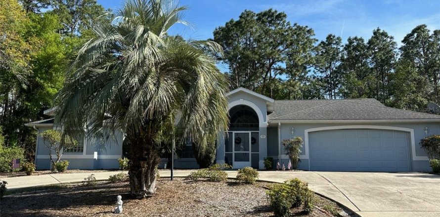 Villa ou maison à Inverness, Floride 4 chambres, 222.22 m2 № 1832168