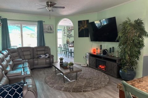 Casa en venta en Riverview, Florida, 4 dormitorios, 187.29 m2 № 1822549 - foto 8