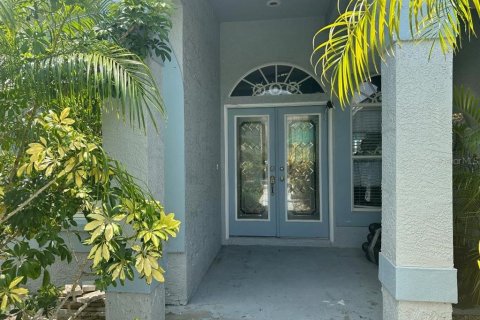 Casa en venta en Riverview, Florida, 4 dormitorios, 187.29 m2 № 1822549 - foto 2