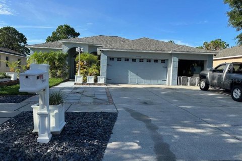 Casa en venta en Riverview, Florida, 4 dormitorios, 187.29 m2 № 1822549 - foto 3