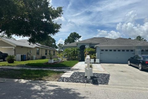 Casa en venta en Riverview, Florida, 4 dormitorios, 187.29 m2 № 1822549 - foto 1