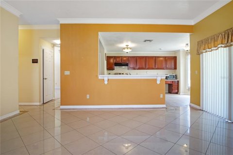Casa en alquiler en Orlando, Florida, 4 dormitorios, 214.42 m2 № 1791379 - foto 14