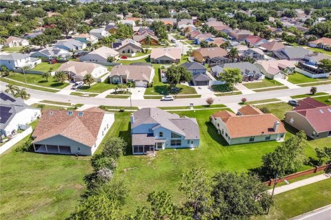 Villa ou maison à louer à Orlando, Floride: 4 chambres, 214.42 m2 № 1791379 - photo 3