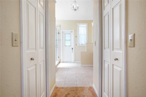 Casa en alquiler en Orlando, Florida, 4 dormitorios, 214.42 m2 № 1791379 - foto 20