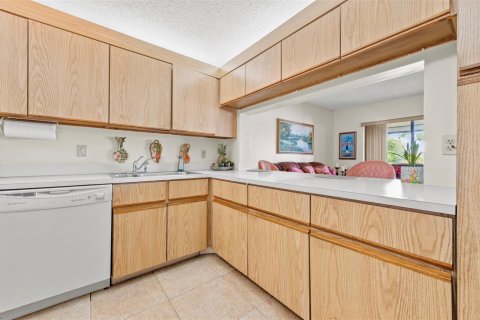 Copropriété à vendre à Deerfield Beach, Floride: 2 chambres, 106.84 m2 № 2414273 - photo 17