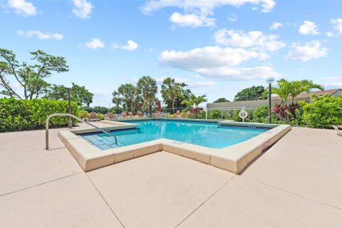 Copropriété à vendre à Deerfield Beach, Floride: 2 chambres, 106.84 m2 № 2414273 - photo 26