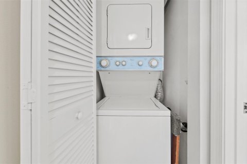 Copropriété à vendre à Deerfield Beach, Floride: 2 chambres, 106.84 m2 № 2414273 - photo 10