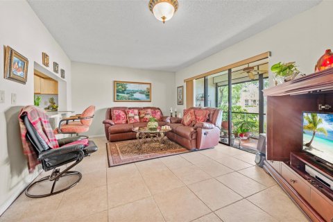 Copropriété à vendre à Deerfield Beach, Floride: 2 chambres, 106.84 m2 № 2414273 - photo 14