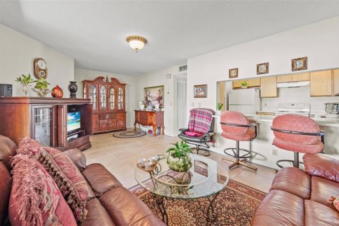 Copropriété à vendre à Deerfield Beach, Floride: 2 chambres, 106.84 m2 № 2414273 - photo 16