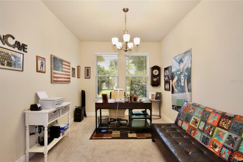 House in Winter Garden, Florida 4 bedrooms, 212.84 sq.m. № 1869817 - photo 13