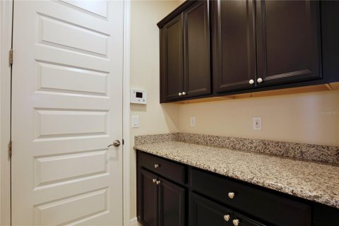 House in Winter Garden, Florida 4 bedrooms, 212.84 sq.m. № 1869817 - photo 27