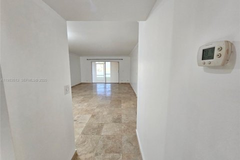 Copropriété à louer à Lauderhill, Floride: 2 chambres, 109.62 m2 № 2025606 - photo 22