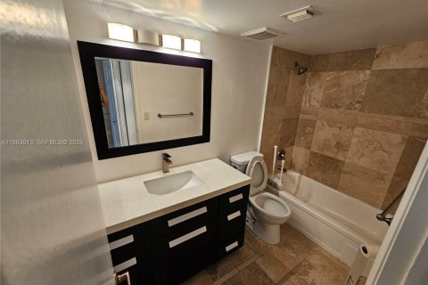 Copropriété à louer à Lauderhill, Floride: 2 chambres, 109.62 m2 № 2025606 - photo 18