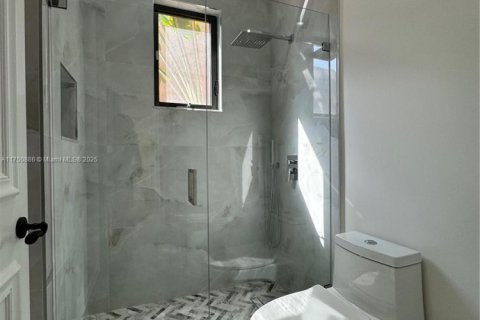 House in Parkland, Florida 4 bedrooms, 293.66 sq.m. № 1874590 - photo 22