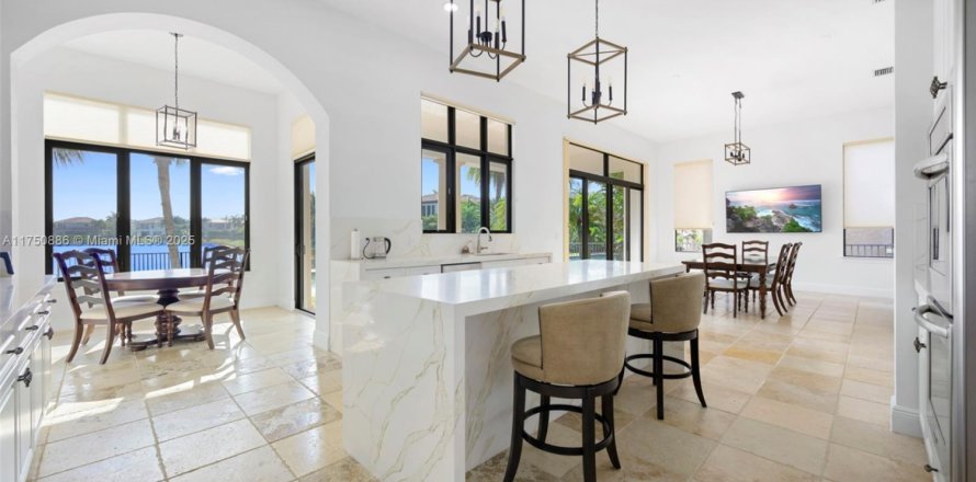 House in Parkland, Florida 4 bedrooms, 293.66 sq.m. № 1874590