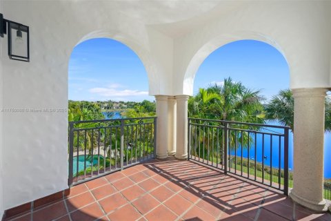 House in Parkland, Florida 4 bedrooms, 293.66 sq.m. № 1874590 - photo 15