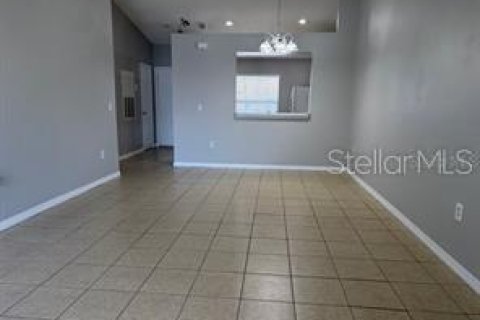 Adosado en alquiler en Orlando, Florida, 3 dormitorios, 107.95 m2 № 2150182 - foto 4