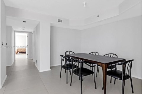 Condo in Aventura, Florida, 3 bedrooms  № 2176809 - photo 10